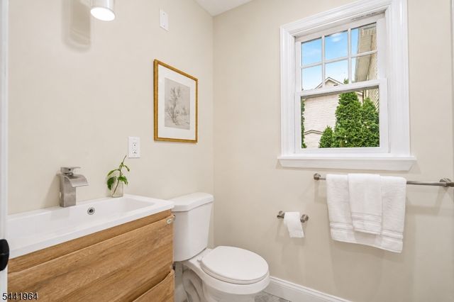 21 Glannon Rd, Livingston Twp., NJ 07039
