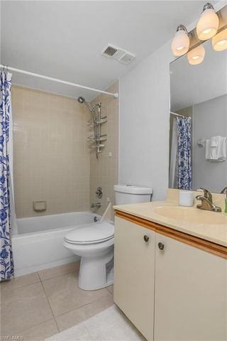 1330 Yesica Ann CIR I106, Naples, FL 34110