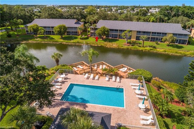 1330 Yesica Ann CIR I106, Naples, FL 34110