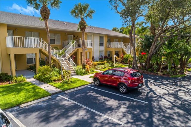 1330 Yesica Ann CIR I106, Naples, FL 34110