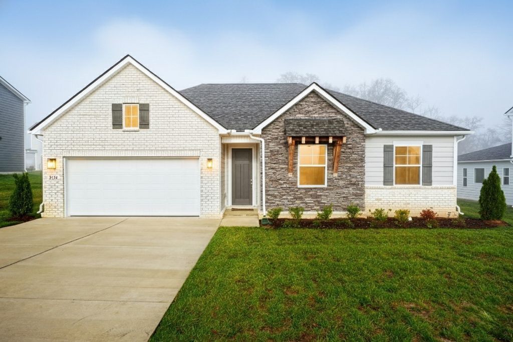 2402 Hartman Cove, Columbia, TN 38401