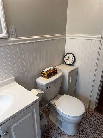 235 Rawson 4, Brookline, MA 02445