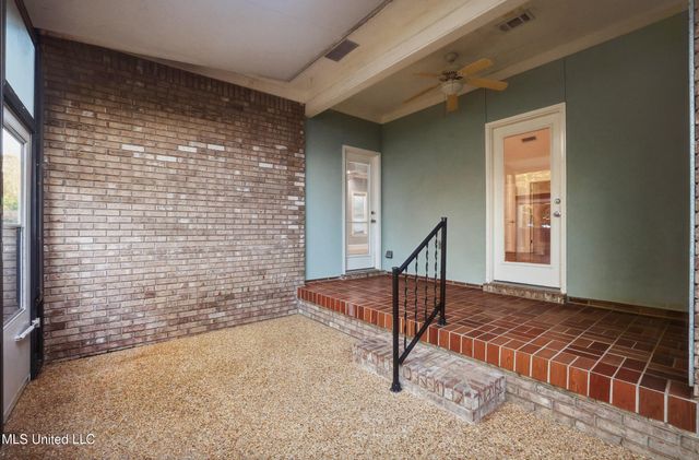 2610 Rue Palafox, Biloxi, MS 39531