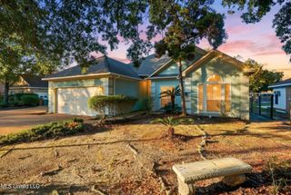 2610 Rue Palafox, Biloxi, MS 39531
