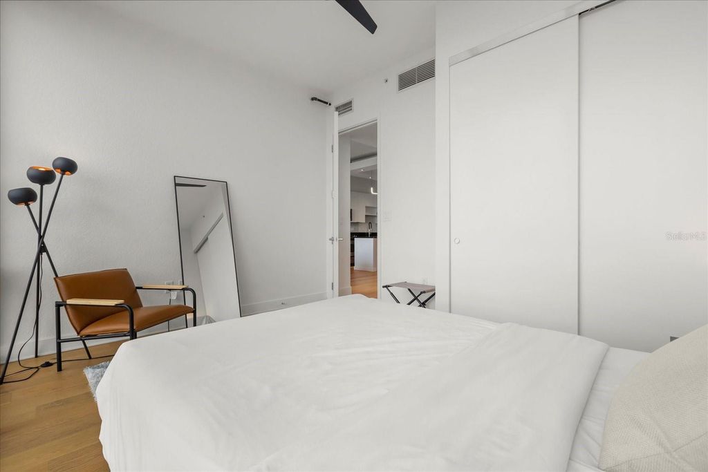 Image 17 of property listing at 150 E ROBINSON STREET 2506, Orlando, FL 32801