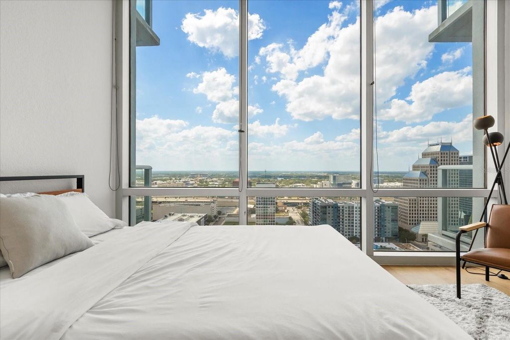 Image 18 of property listing at 150 E ROBINSON STREET 2506, Orlando, FL 32801