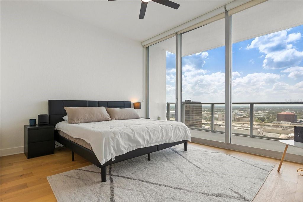 Image 19 of property listing at 150 E ROBINSON STREET 2506, Orlando, FL 32801