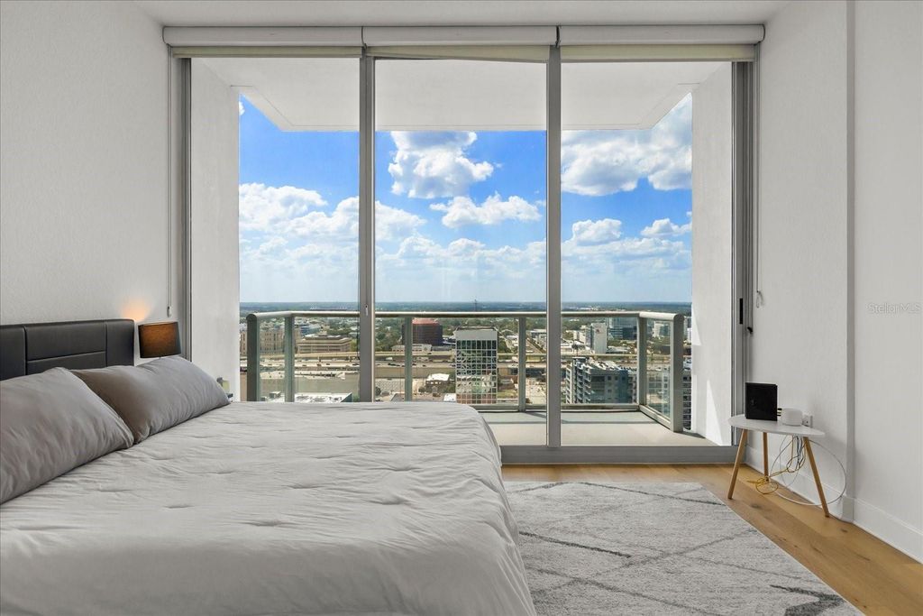 Image 21 of property listing at 150 E ROBINSON STREET 2506, Orlando, FL 32801