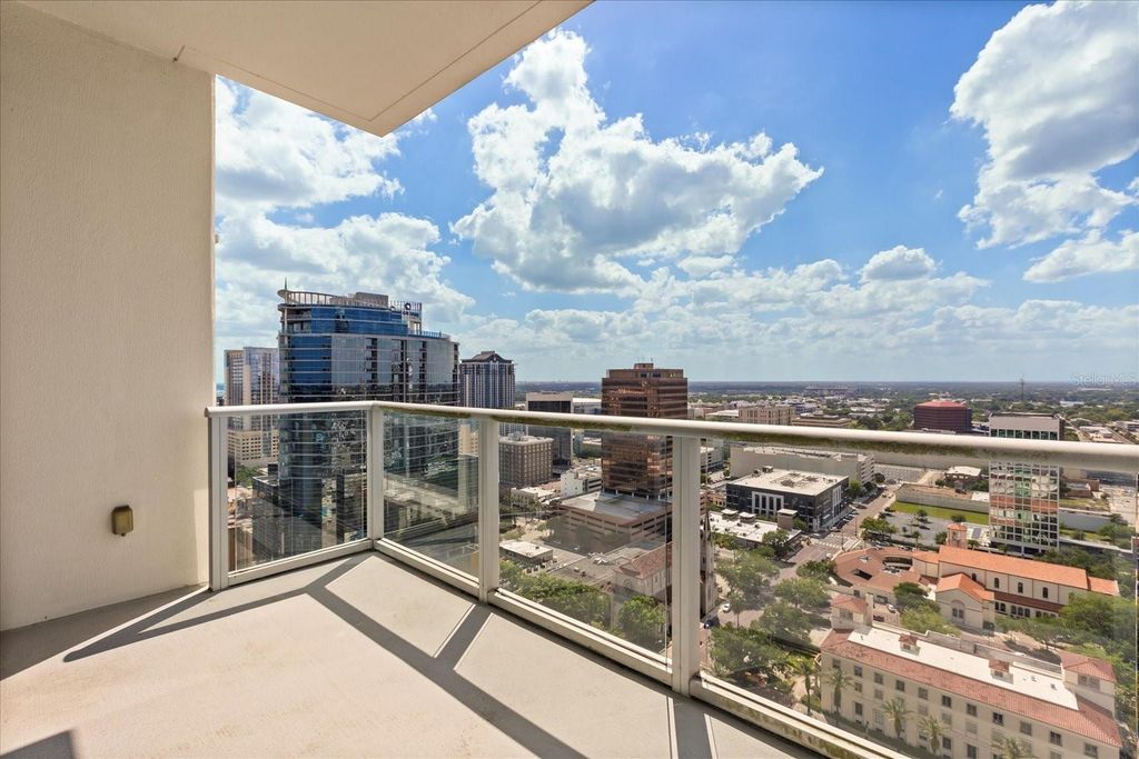 Image 24 of property listing at 150 E ROBINSON STREET 2506, Orlando, FL 32801