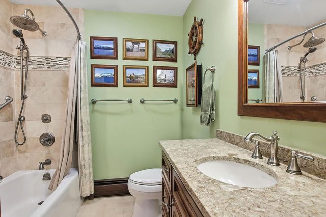28511 Ray DRIVE, Waterford, WI 53185