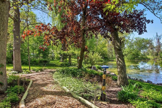 28511 Ray DRIVE, Waterford, WI 53185