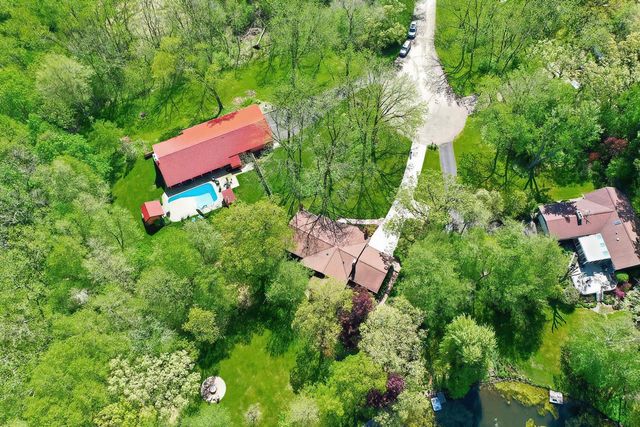 28511 Ray DRIVE, Waterford, WI 53185
