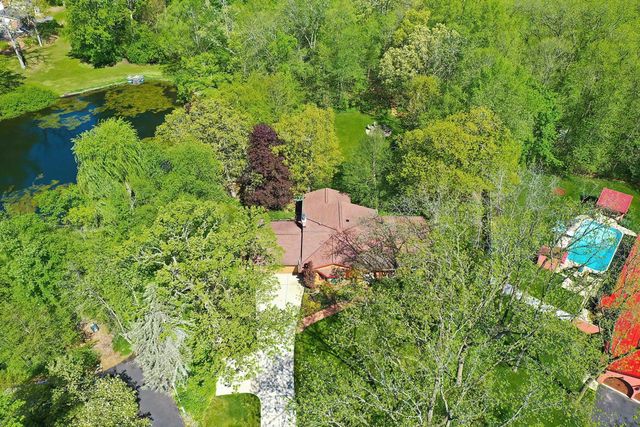 28511 Ray DRIVE, Waterford, WI 53185