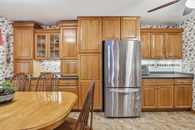28511 Ray DRIVE, Waterford, WI 53185