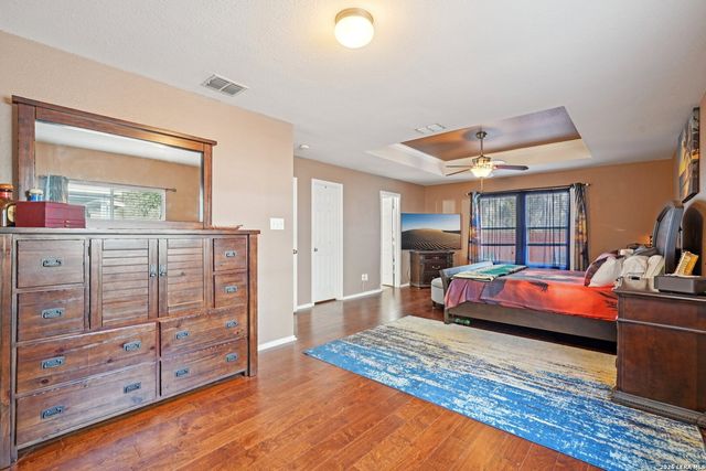 7835 Saddle Run, Selma, TX 78154