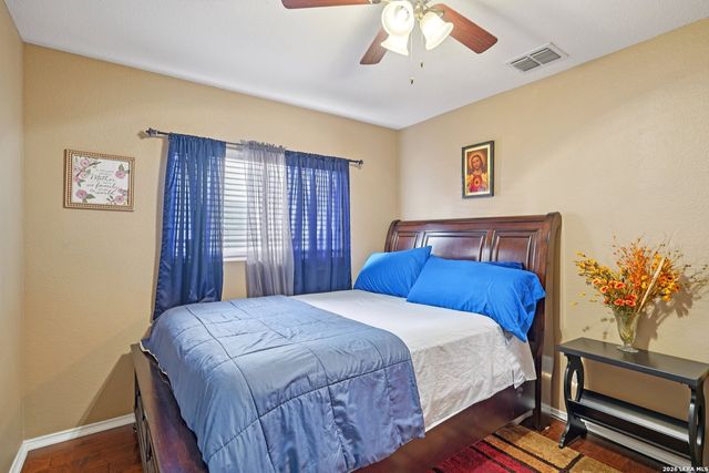 7835 Saddle Run, Selma, TX 78154