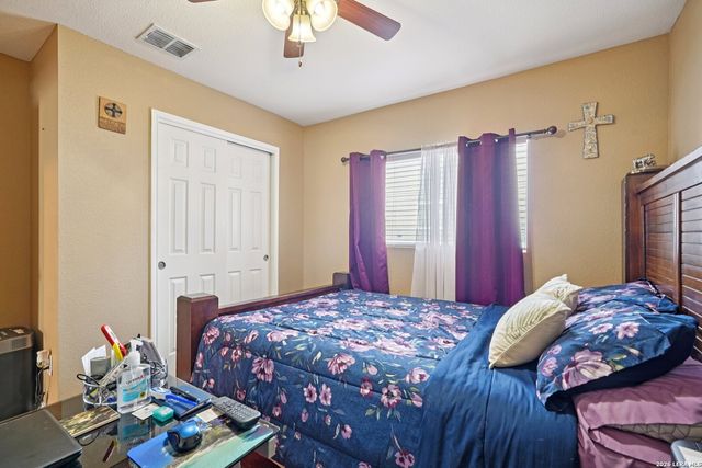 7835 Saddle Run, Selma, TX 78154