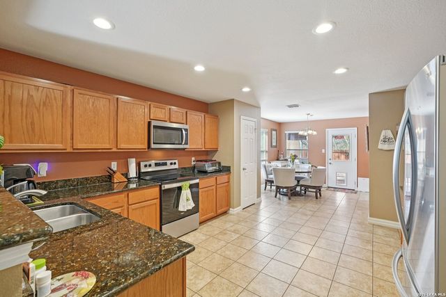 7835 Saddle Run, Selma, TX 78154