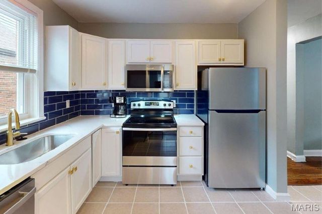 6750 Julian Avenue, St Louis, MO 63130