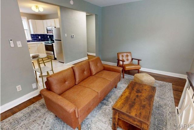 6750 Julian Avenue, St Louis, MO 63130