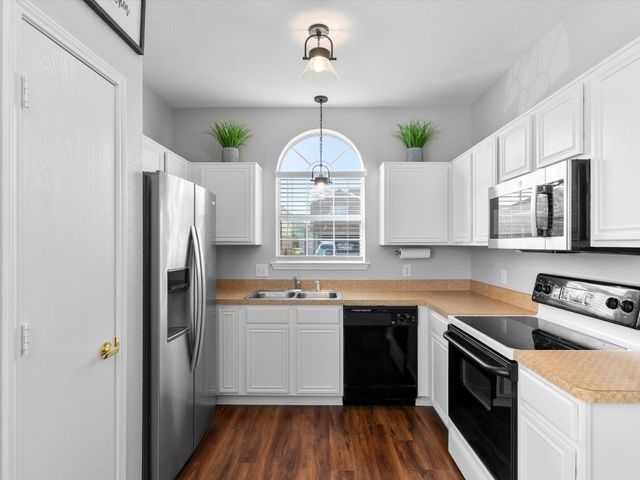 9964 Legacy Drive, Fort Worth, TX 76108