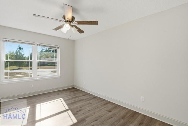 702 Pineview Court, Hinesville, GA 31313