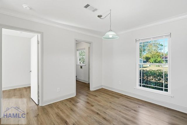 702 Pineview Court, Hinesville, GA 31313