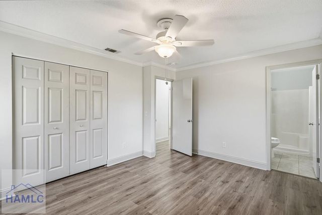 702 Pineview Court, Hinesville, GA 31313