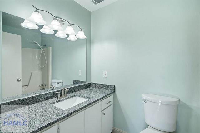 702 Pineview Court, Hinesville, GA 31313