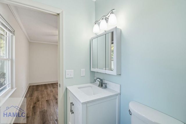 702 Pineview Court, Hinesville, GA 31313