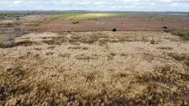 14024 Graef RD, Creedmoor, TX 78610