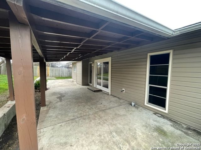 838 SADDLEBROOK DR, San Antonio, TX 78245