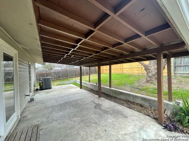 838 SADDLEBROOK DR, San Antonio, TX 78245