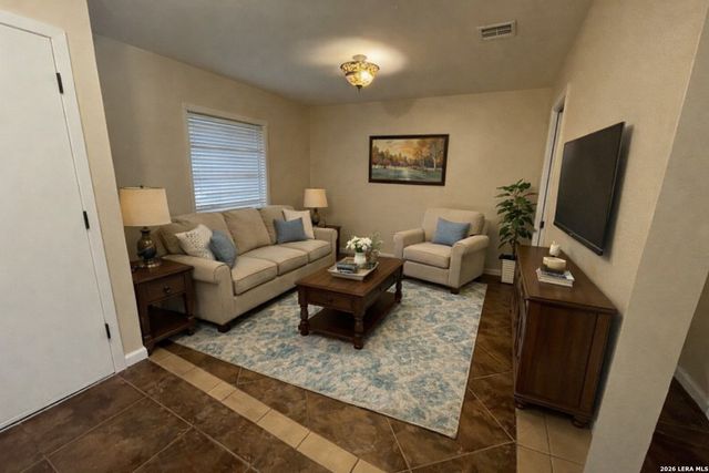 838 SADDLEBROOK DR, San Antonio, TX 78245