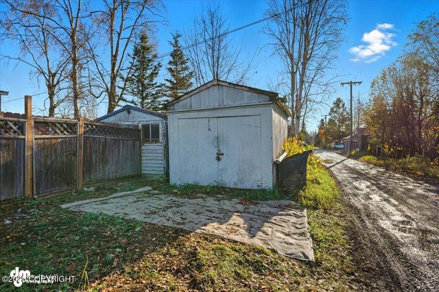 1414 Airport Heights Drive, Anchorage, AK 99508