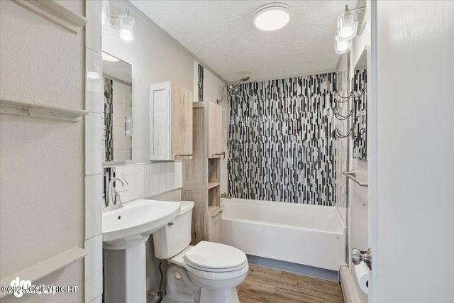 1414 Airport Heights Drive, Anchorage, AK 99508