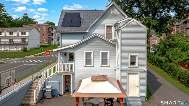 44 Greenwood Street, New Britain, CT 06051