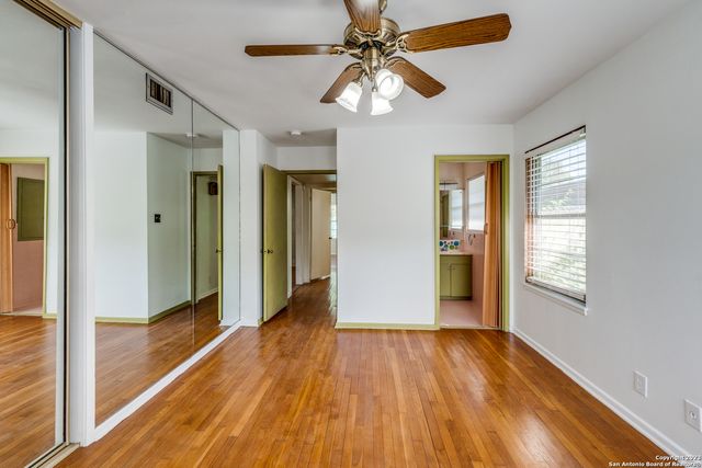 123 WESTCHESTER DR, San Antonio, TX 78217