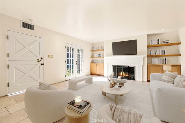 89 Rivo Alto Canal, Long Beach, CA 90803