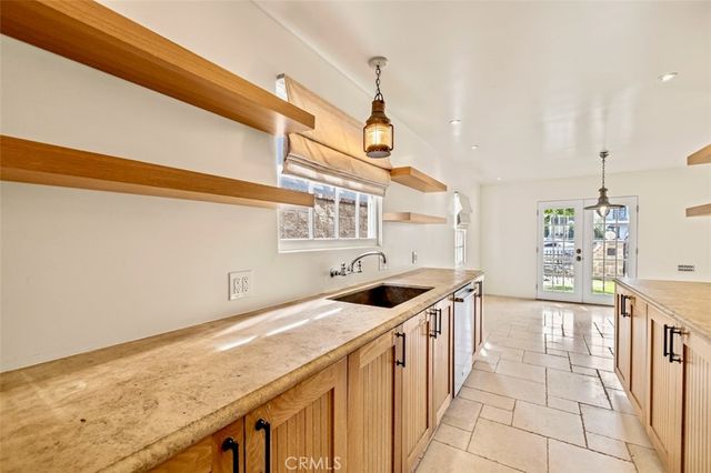 89 Rivo Alto Canal, Long Beach, CA 90803