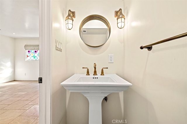 89 Rivo Alto Canal, Long Beach, CA 90803