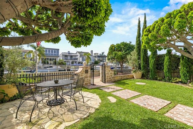 89 Rivo Alto Canal, Long Beach, CA 90803