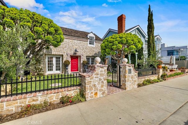 89 Rivo Alto Canal, Long Beach, CA 90803