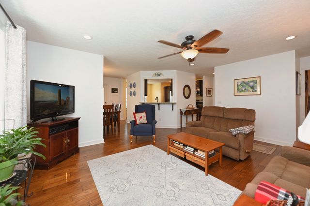 1005 Candace St, Gallatin, TN 37066