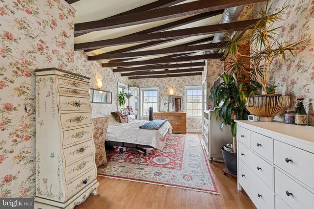 1632 BROWN ST, Philadelphia, PA 19130