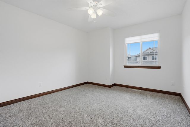 1832 Goose Lake Circle, North Liberty, IA 52317