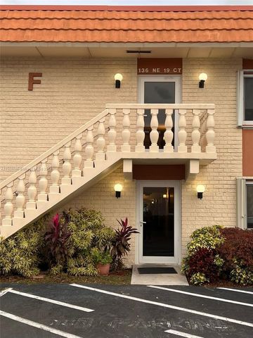 136 NE 19th Court 112f, Wilton Manors, FL 33305