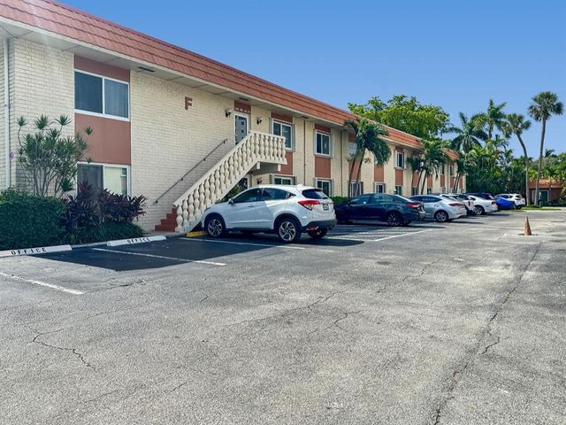 136 NE 19th Court 112f, Wilton Manors, FL 33305