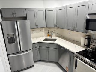 136 NE 19th Court 112f, Wilton Manors, FL 33305