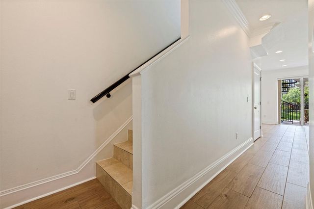 2602 W DE LEON STREET 4, Tampa, FL 33609